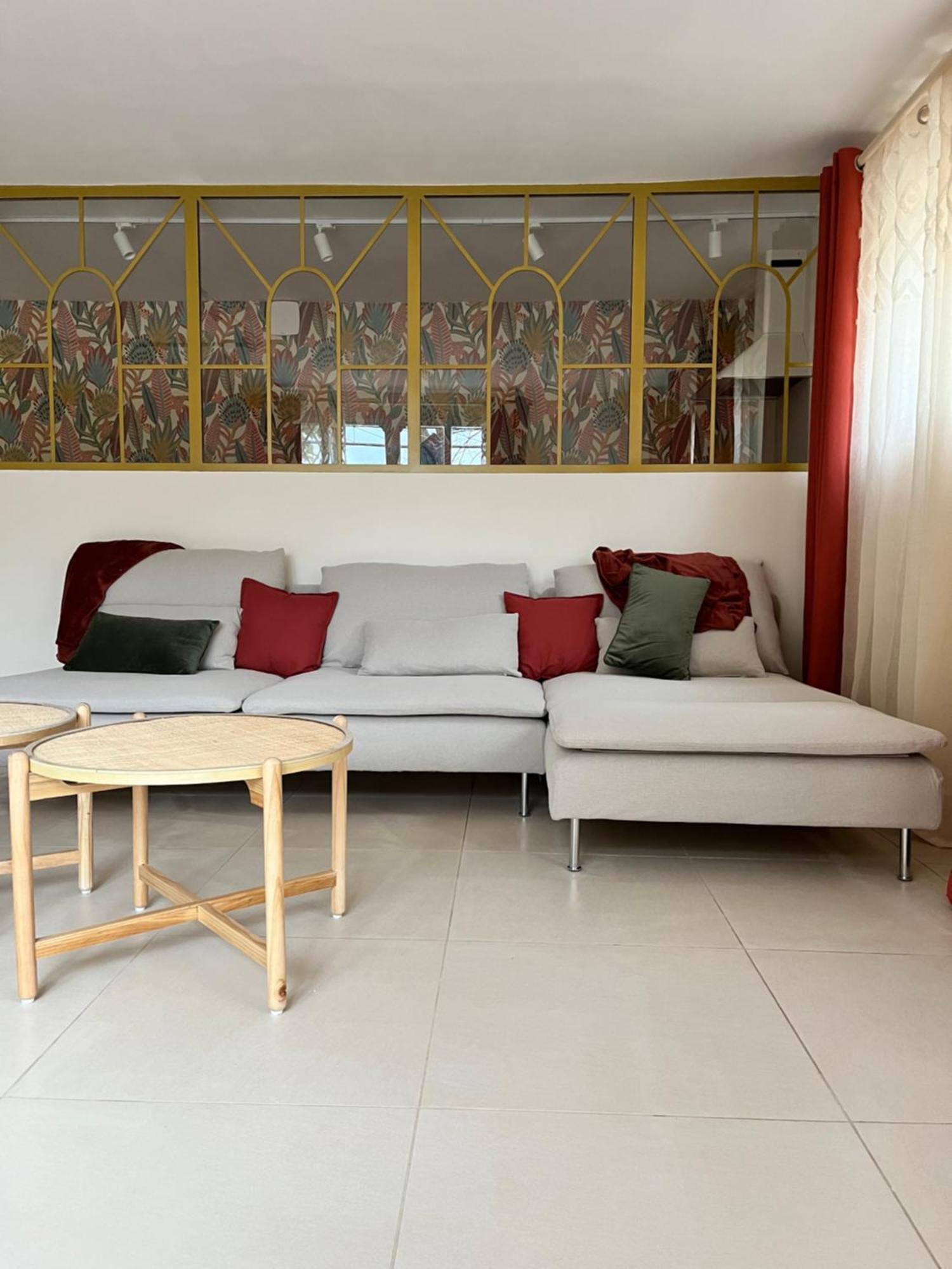 La Provence Avec Piscine Privative En Campagne Daire Pernes-les-Fontaines Dış mekan fotoğraf